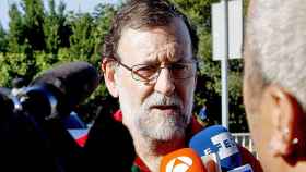El presidente del Gobierno en funciones, Mariano Rajoy, este sábado, durante su comparecencia ante los medios de comunicación. - EFE