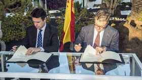 El ministro Soria y el presidente de Patrimonio Nacional firman el convenio que modifica los usos de la residencia de los Reyes