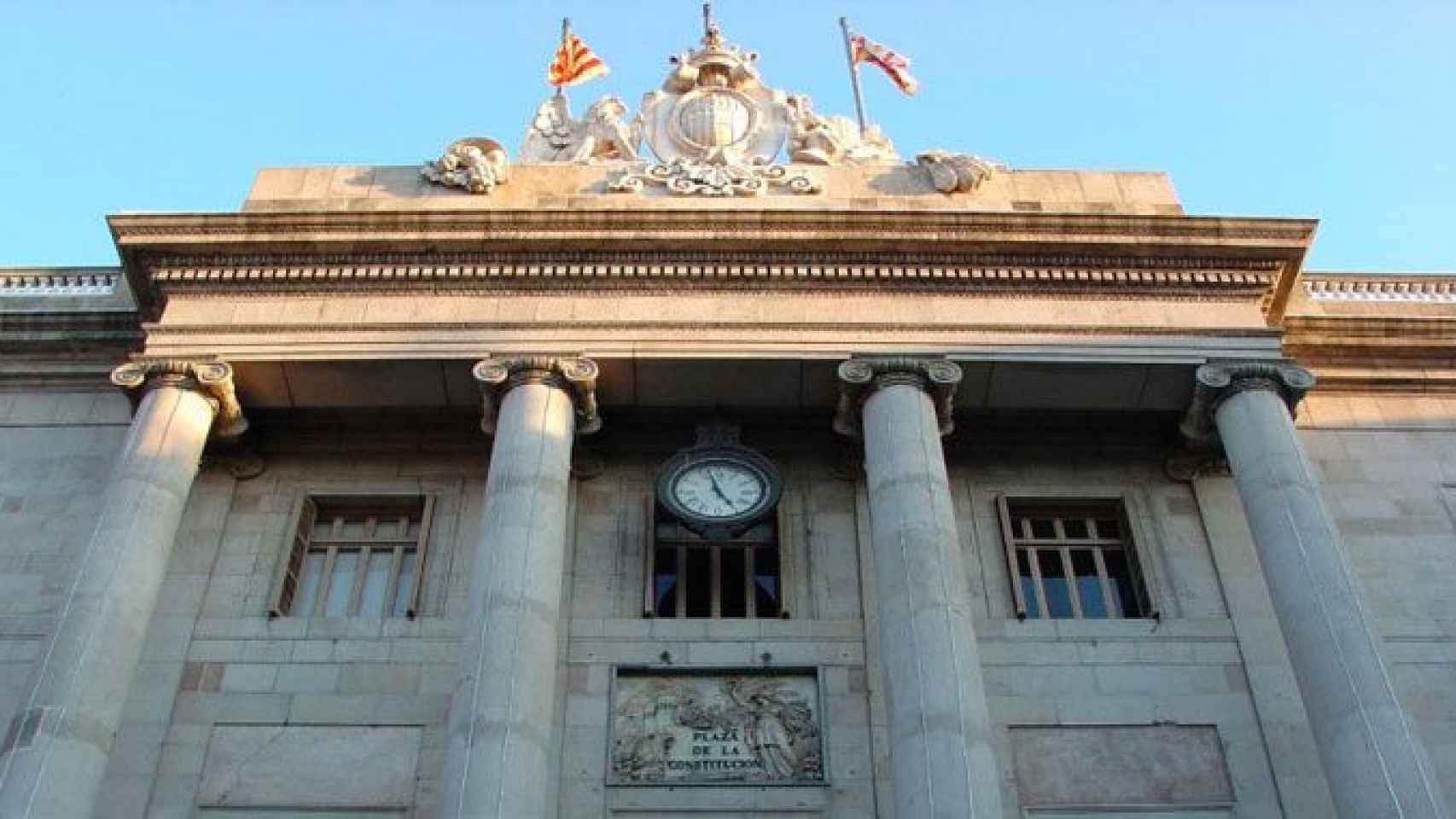 Fachada del Ayuntamiento de Barcelona / CG