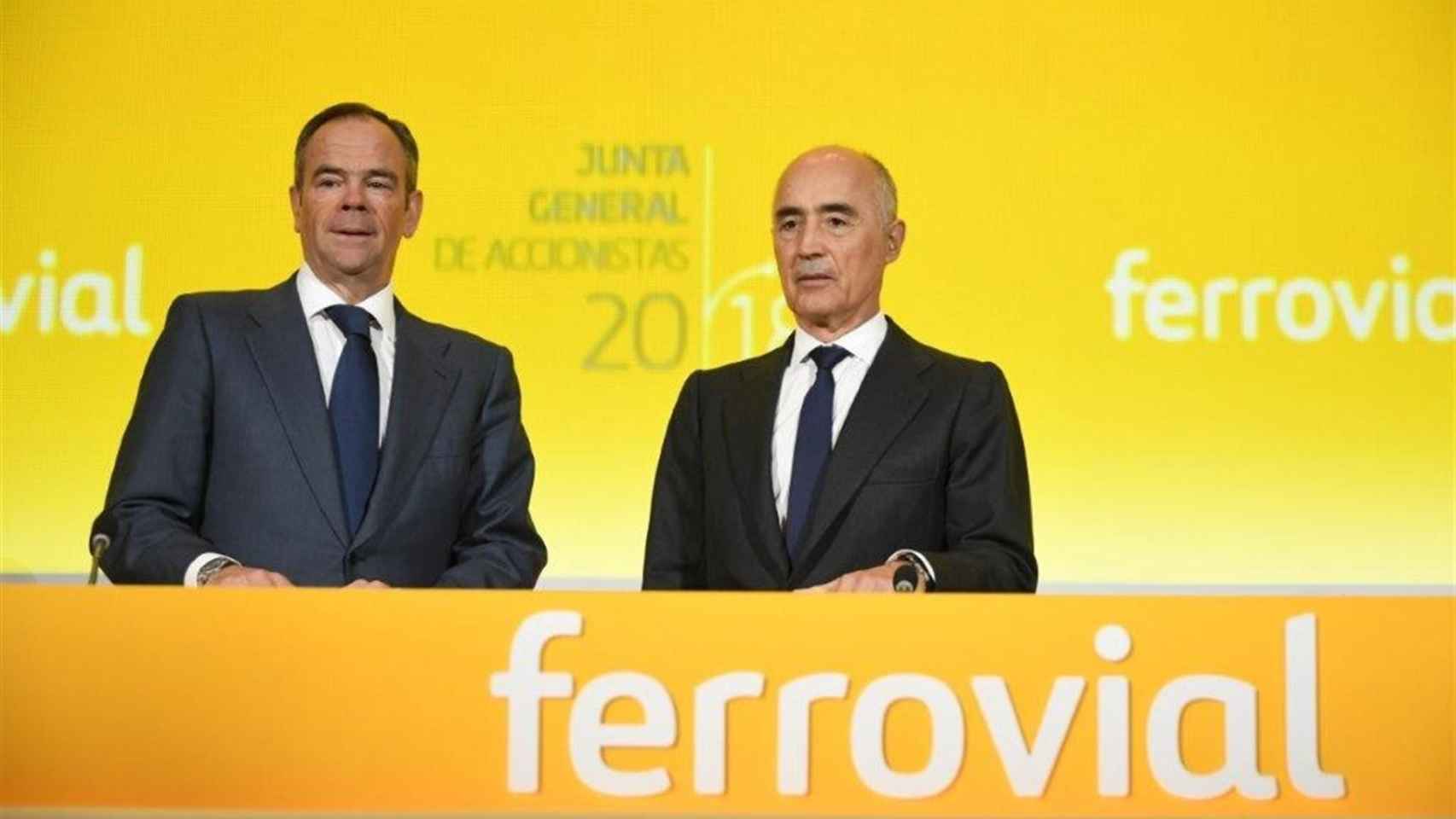 A la derecha, Rafael del Pino, presidente de Ferrovial, junto a Íñigo Meirás, consejero delegado
