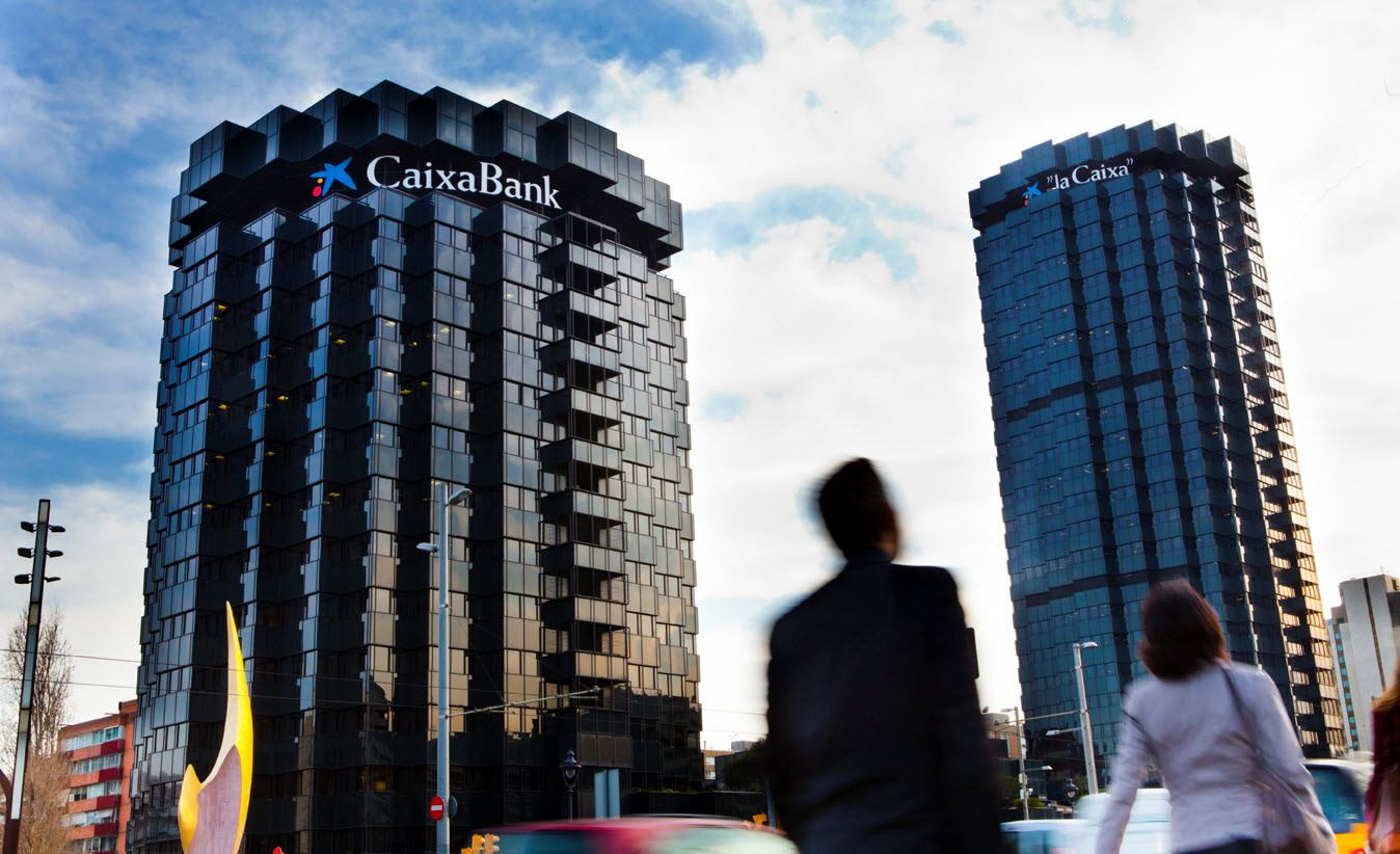 Edificio de CaixaBank, una de las empresas españolas destacadas en materia de Responsabilidad Social