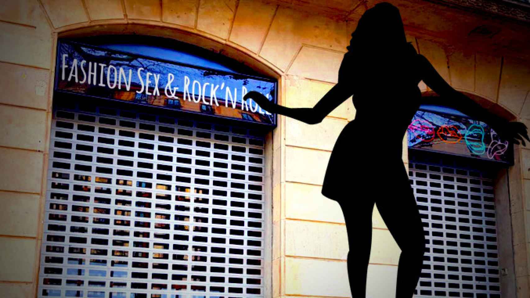 Imagen del futuro local erótico de 'striptease' en Las Ramblas de Barcelona con la sombra de una bailarina / CG