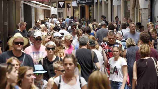 Turistas en Palma (Mallorca) / EFE