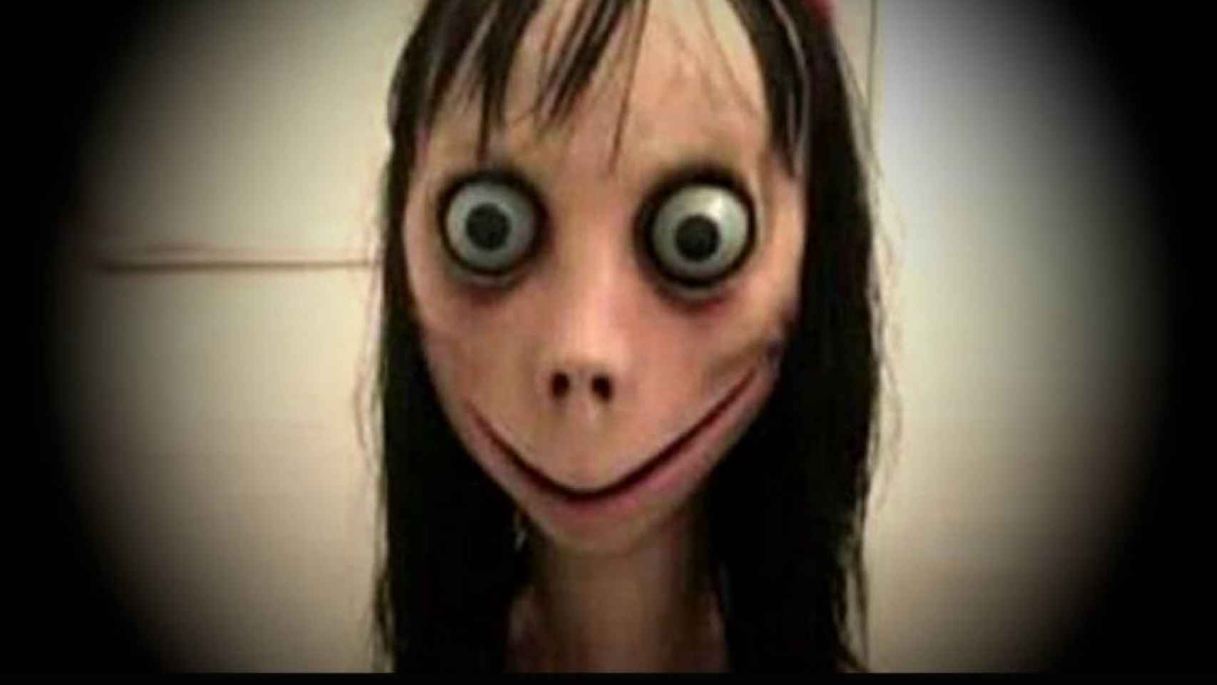 Una foto de archivo el rostro de Momo