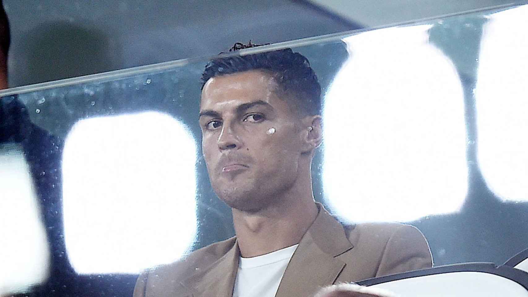 Cristiano Ronaldo en el palco / EFE