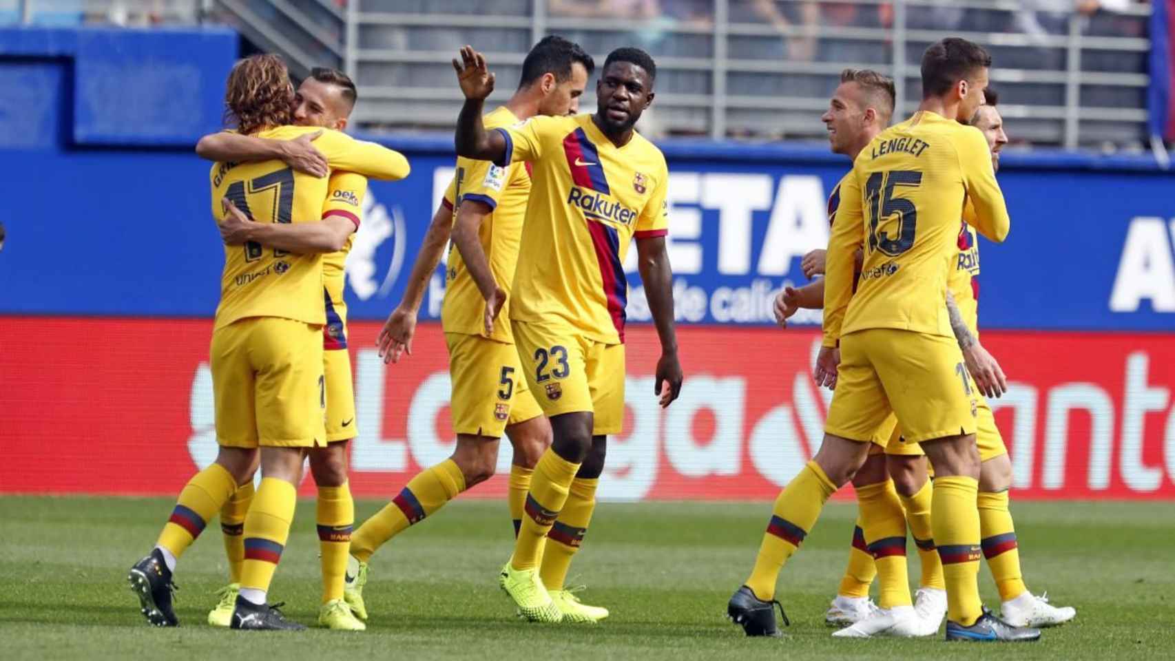 Umtiti y Lenglet celebrando el gol de Griezmann / FC Barcelona