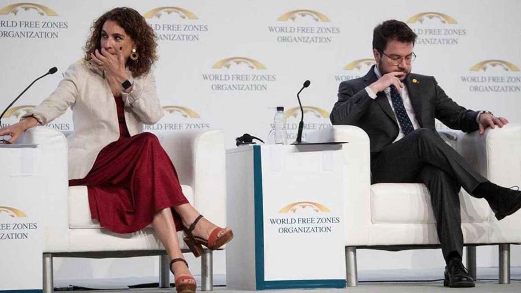 La ministra de Hacienda, María Jesús Montero y presidente del Govern / EFE