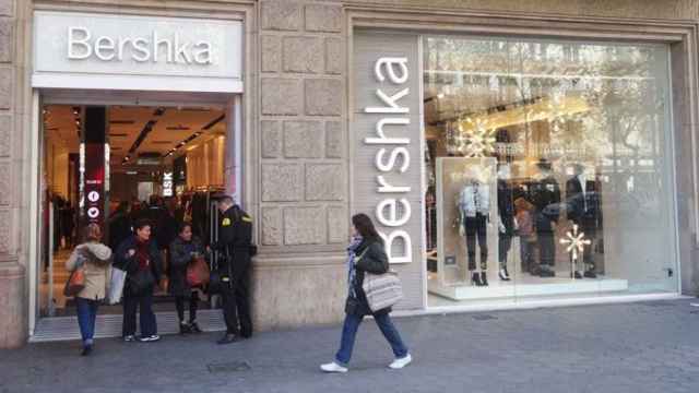 Imagen de un comercio del Paseo de Gracia, uno de las arterias comerciales de Barcelona / CG