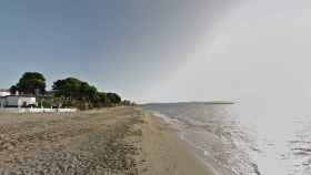 Playa del Cap Sant Pere de Cambrils, donde este miércoles un bañista ha muerto ahogado / GOOGLE STREET VIEW