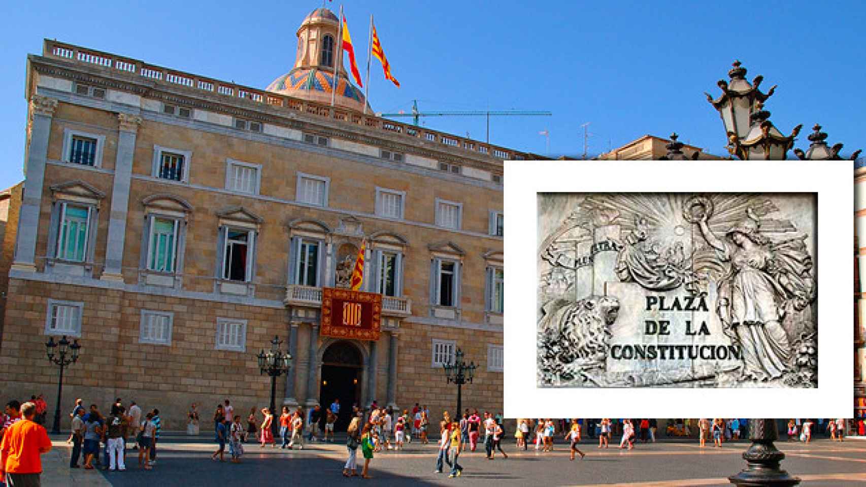 La antigua placa de la Constitución de 1837 y la fachada del Ayuntamiento de Barcelona / CG