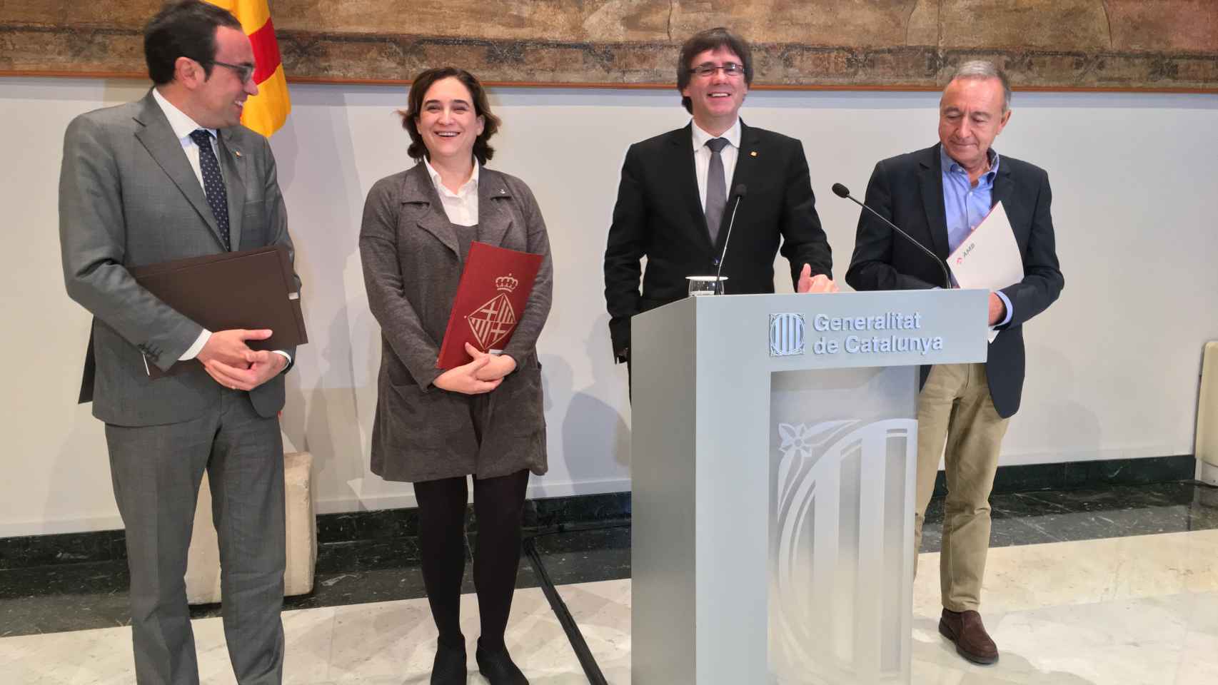 Rull, Colau, Puigdemont y Poveda, en rueda de prensa / CG