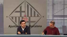 El primer teniente de alcalde de Barcelona, Gerardo Pisarello, y el concejal Eloi Badia, el viernes / CG