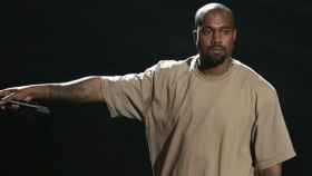 El rapero Kanye West en una imagen de archivo en una de sus actuaciones.