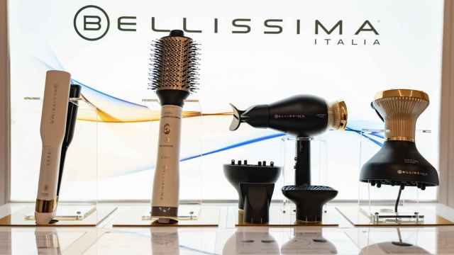 Los secadores de Bellissima, marca de cuidado y belleza del cabello de Tenacta / LUIS MIGUEL AÑÓN