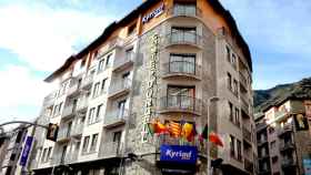 El hotel Comtes d'Urgell que la familia Montané (Heracles) ha adquirido por casi ocho millones de euros / KYRIAD