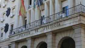 El Palacio de Justicia de Sevilla, donde se juzga a los padres de un menor por consentir que fuese violado / GOOGLE MAPS