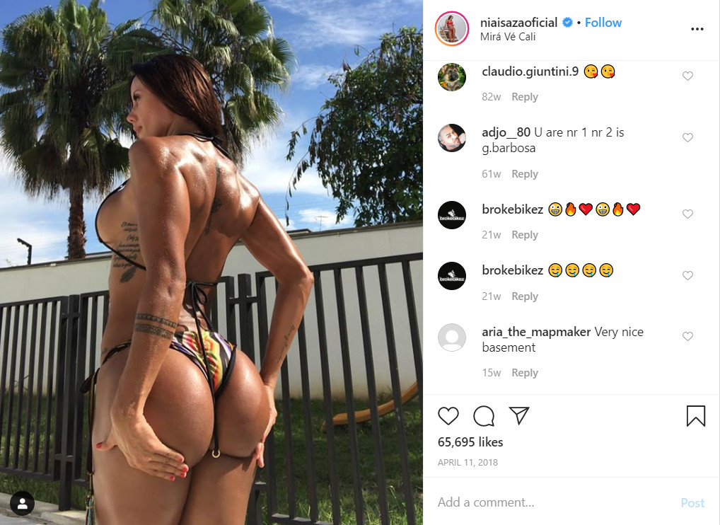 Sonia Isaza tomando el Sol / Instagram