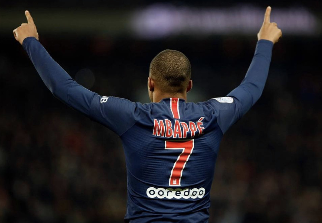 Una foto de Kyllian Mbappé celebrando un gol con el PSG / Instagram