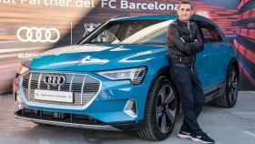 Ernesto Valverde con un Audi, marca que podría finalizar su patrocinio con el FC Barcelona / FCB