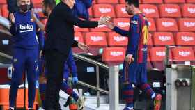 Koeman y Messi en una imagen de archivo / FC Barcelona