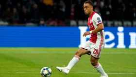 Sergiño Dest, en un partido con el Ajax | EFE