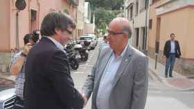 Jordi Mir junto a Carles Puigdemont durante una visita a Cabrera de Mar / AYUNTAMIENTO DE CABRERA DE MAR