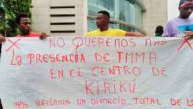 Imagen de la protesta de los menores extranjeros no acompañados (MENAs) del centro Kirikú de Sant Just Desvern (Barcelona) / CG