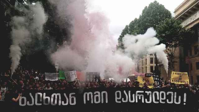 Manifestación a favor de las drogas en Tiflis, Georgia / PINTEREST