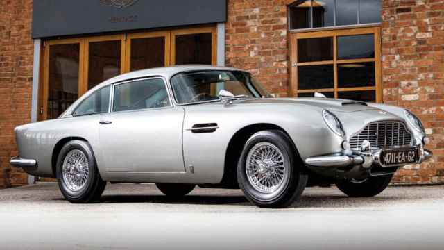 Aston Martin DB5 de James Bond / RM SOTHEBY'S
