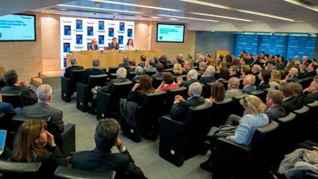 Presentación del libro 'Multinacionales de Bolsillo' en Banco Sabadell / BS