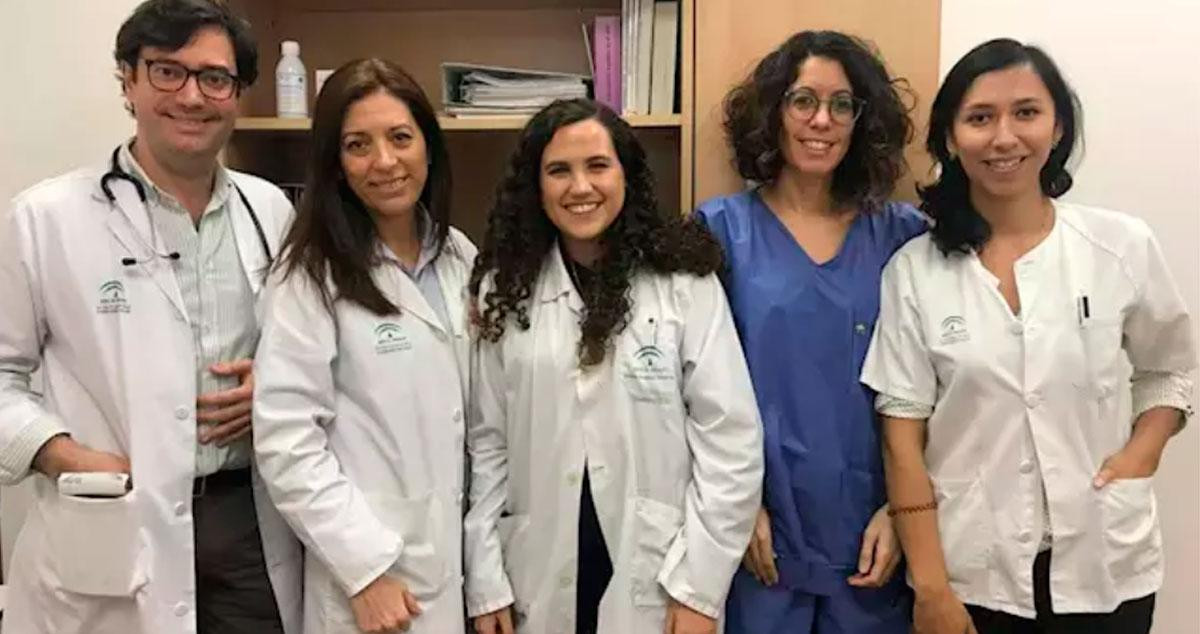 El equipo de la unidad hepática del hospital universitario de Sevilla / HOSPITAL VIRGEN DE LA MACARENA