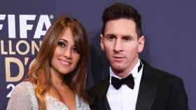 Antonela Roccuzzo y Leo Messi en la gala Balón de oro