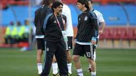 Maradona y Messi en una imagen de archivo / EFE