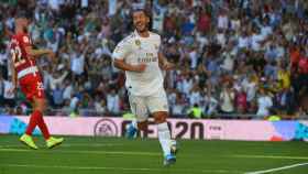 Una foto de Eden Hazard celebrando su primer gol con el Real Madrid  / EFE