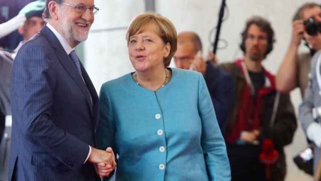El Gobierno alemán respalda la decisión de dejar en libertad a Puigdemont