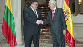 El ministro de Exteriores de Lituania, Linas Linkevicius, y el ministro de Asuntos Exteriores y de Cooperación, José Manuel García-Margallo