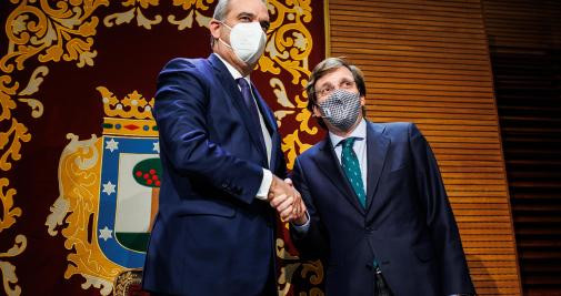 El alcalde de Madrid recibe al presidente de la República Dominicana / EUROPA PRESS
