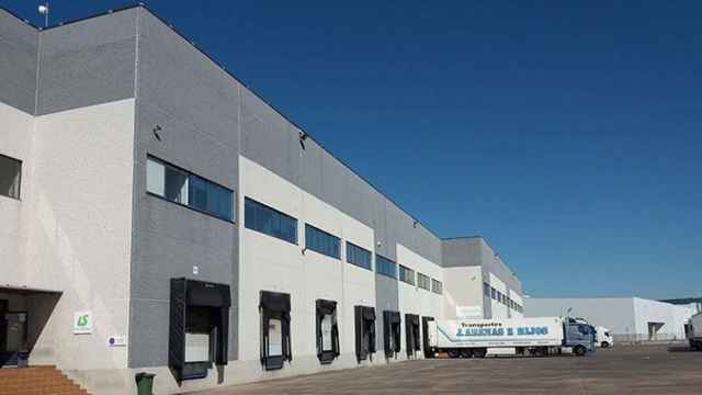 El exterior de la planta industrial que ha comprado Meridia Capital en Guadalajara / CG