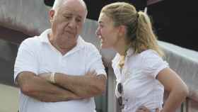 Amancio Ortega, propietario de Inditex, que aparece en la lista 'Forbes' de multimillonarios, y su hija Marta / EFE