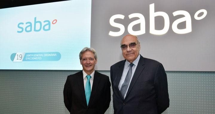 El presidente de Saba, Salvador Alemany (d), y el consejero delegado, Josep Martínez Vila (i) / SABA