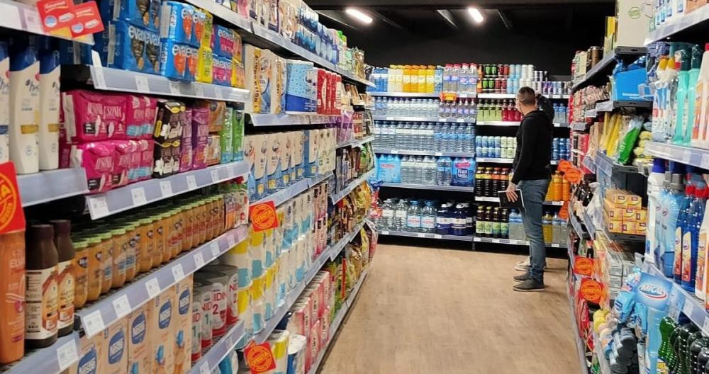 Supermercado, como los que sufren escasez de productos del grupo Llobet tras un ciberataque / EUROPA PRESS