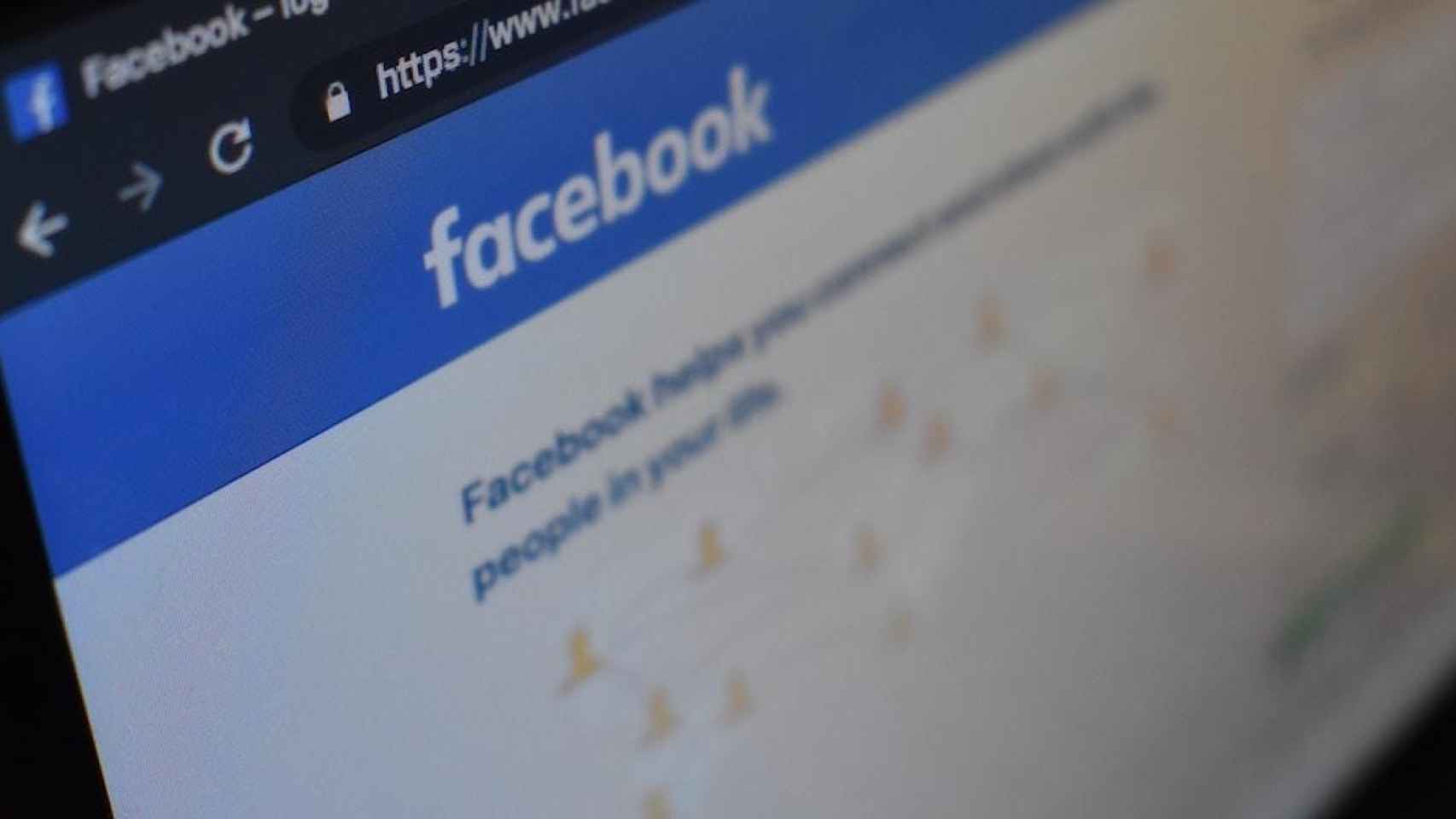 'Landing page' de Facebook, una de las redes sociales más usadas por los famosos / UNSPLASH