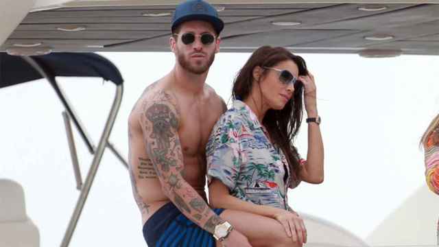 Sergio Ramos y Pilar Rubio, dándose amor en un yate / REDES