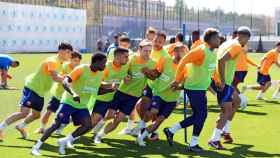 Los jugadores del Barça, en una sesión de entrenamiento / FCB