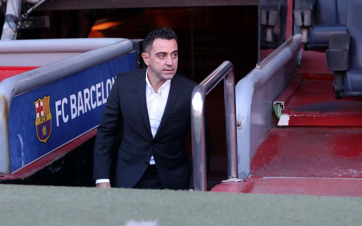 Xavi entra al vestuario del Barça con nuevas normas / FCB