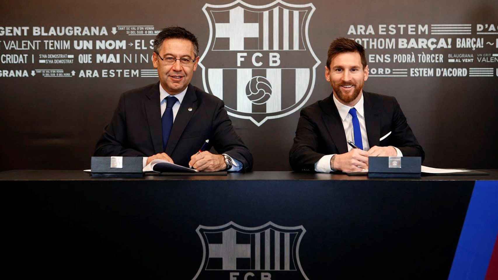 Josep Maria Bartomeu y Leo Messi en la última renovación del argentino / EFE