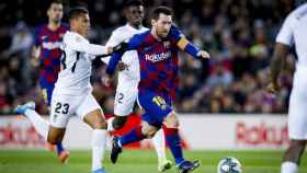 Messi, en una acción ante el Granada en Liga | EFE