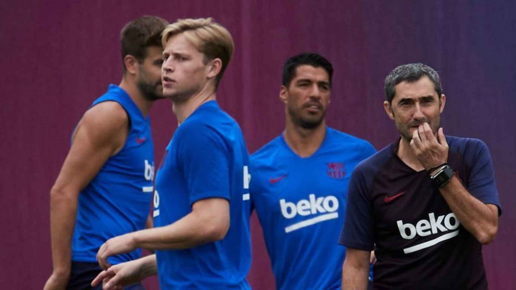 De Jong y Valverde en un entrenamiento del Barça / FC Barcelona