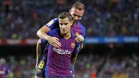 Una foto de Arthur Melo y Philippe Coutinho durante un partido del Barça / EFE