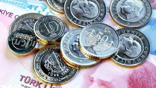 Monedas y billetes de liras turcas, que pueden causar confusión con los euros / CG